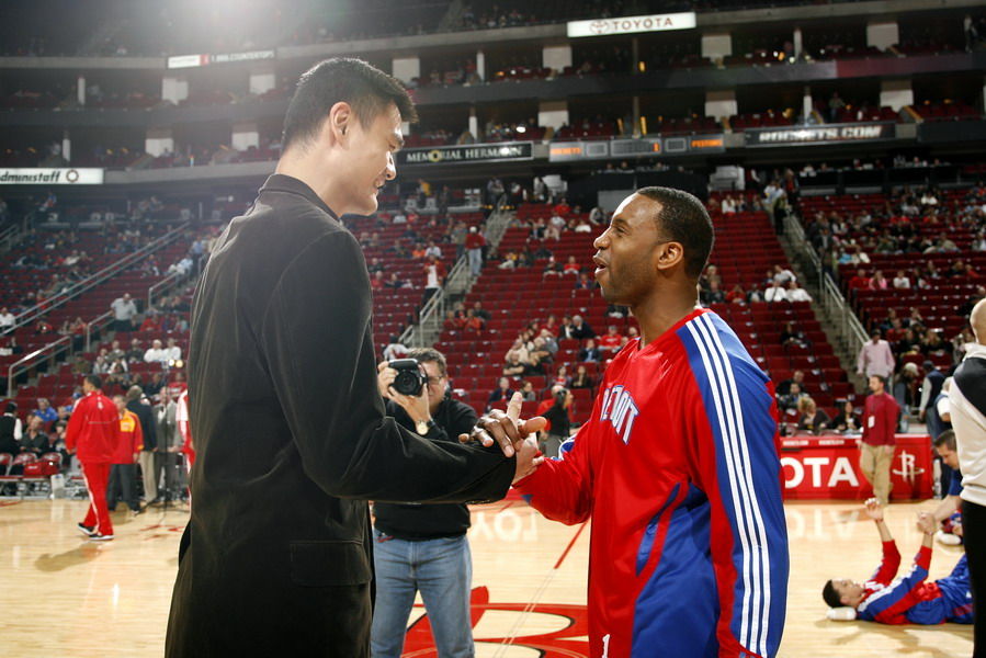 德转列自由转会身价前10：姆巴佩1.8亿欧第1，梅西8000万第2（德转发布自由身球员身价前十：姆巴佩1.8亿登顶，梅西8000万居次）