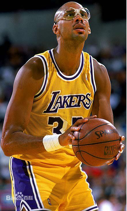 NBA：湖人惨遭大逆转 詹姆斯无力回天（NBA：湖人被翻盘，詹姆斯难挽败局）