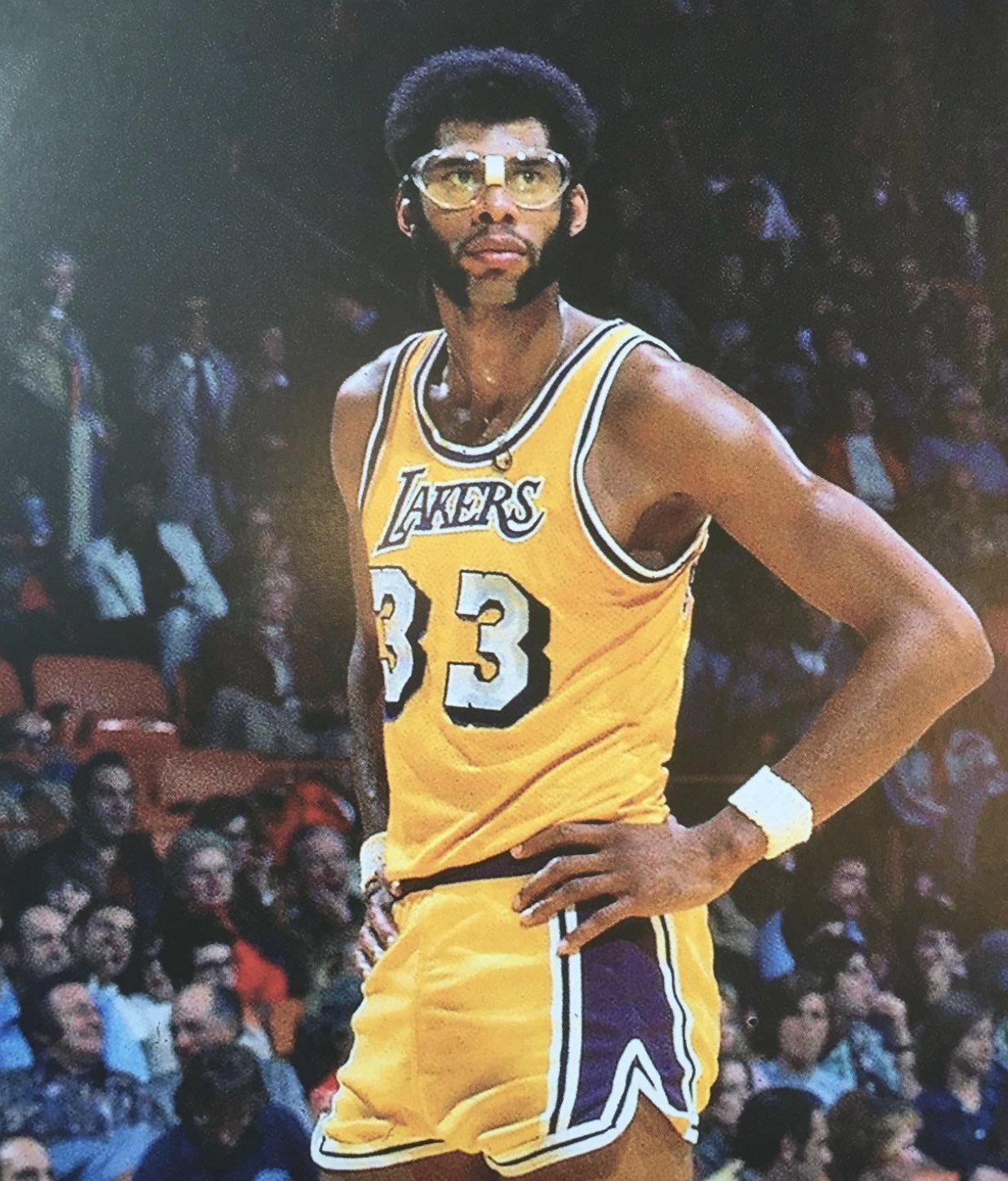 斯基拉：两家意甲俱乐部想租米雷蒂，但尤文不想放人（斯基拉：两队有意租借米雷蒂，尤文无意放行）