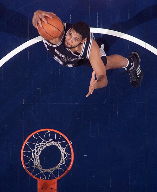 图片报：葡体主席曾在部队服役，成葡体高层前是葡体的队医（图片报：葡体主席具军旅背景，升任高层前曾任球队队医）