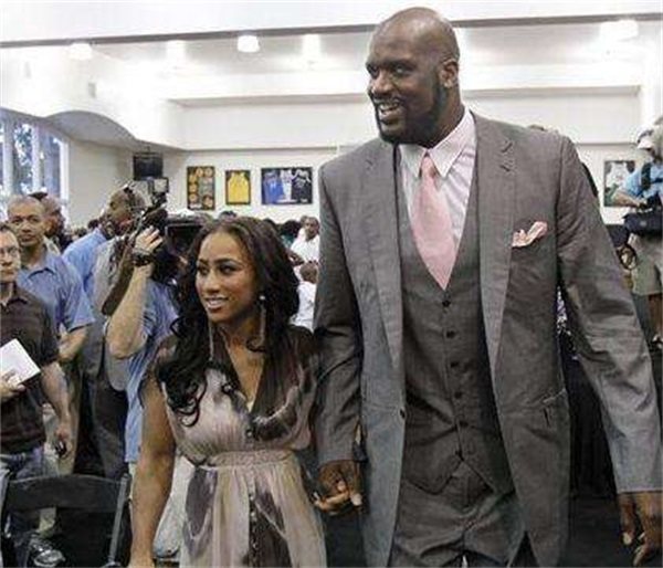 混团世界杯12月4日赛程：国乒一天双赛，先战韩国再战法国！CCTV直播！（12月4日混团世界杯赛程：国乒一日两战，先韩国后法国，CCTV直播）