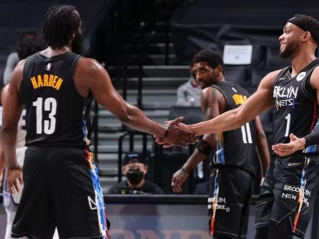 福登曼城生涯已打进109球，超越德布劳内位居队史射手榜第16（福登为曼城攻入第109球，超越德布劳内升至队史射手榜第16位）