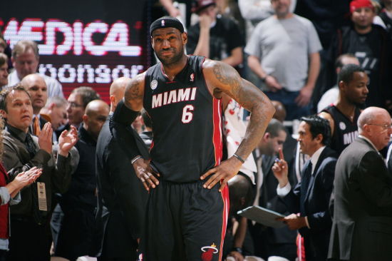 浙江队官方：赛后将为弗兰克举行告别仪式，请在赛后稍作等待（浙江队官宣：比赛结束后将为弗兰克举行告别仪式，敬请稍候）